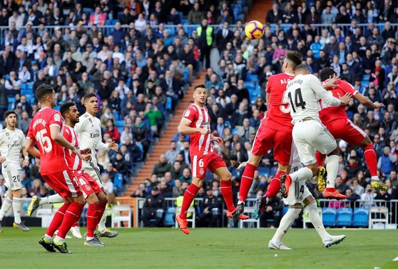1-0. Casemiro abre el marcador y da ventaja al Madrid al descanso