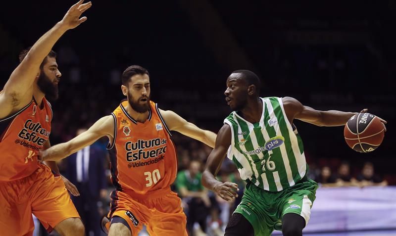 El Joventut ficha al congoleño Nobel Boungou-Colo hasta final de temporada