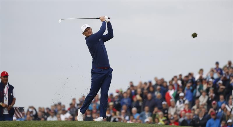 Justin Rose lidera la clasificación mundial de golf y Jon Ram es sexto