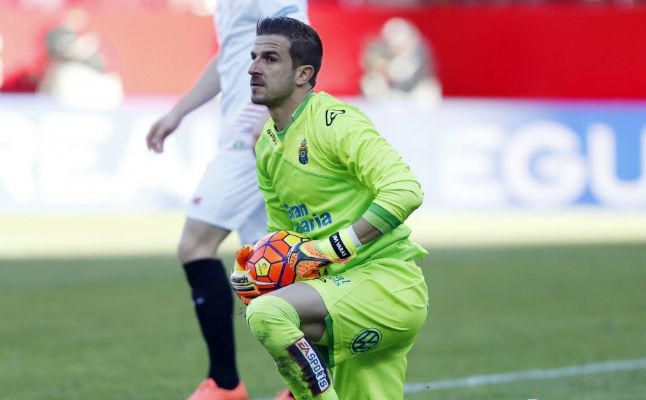 Javi Varas recala en el Huesca