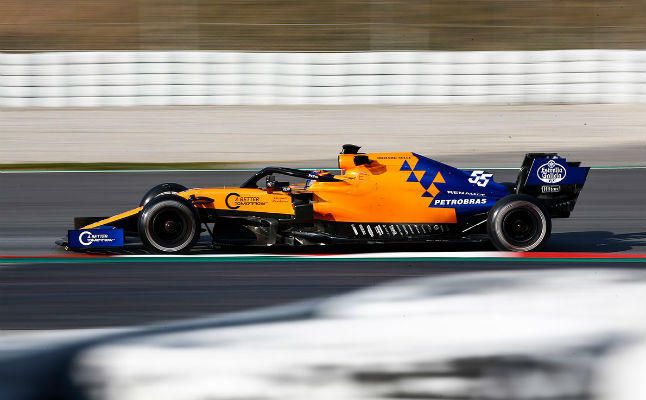 Incendio en el box de McLaren deja tres heridos leves