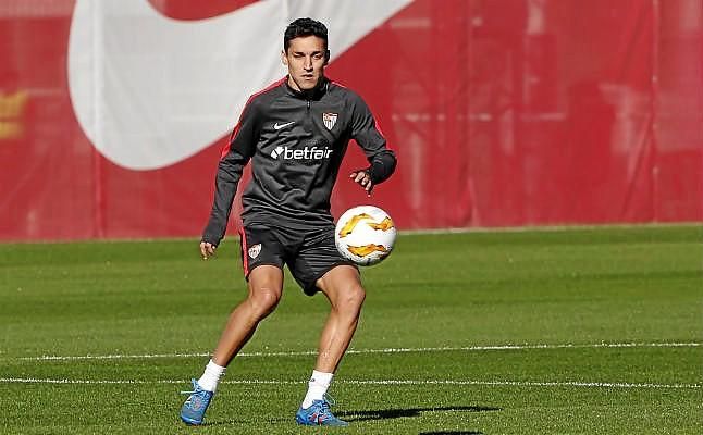 Jesús Navas entra en la lista contra el Barcelona