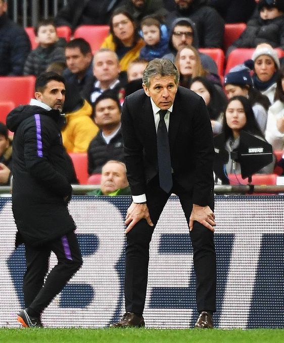Claude Puel deja de ser entrenador del Leicester City