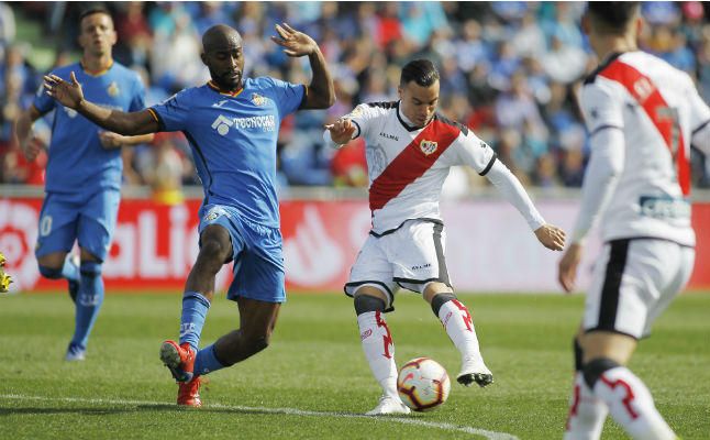 Foulquier: "El peligro viene de todos lados en el Betis"