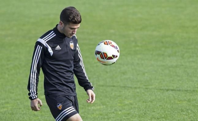 Pique Gayá-Éder Sarabia