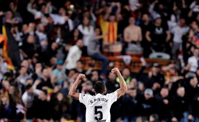 Mestalla llevó al Valencia en volandas a la final