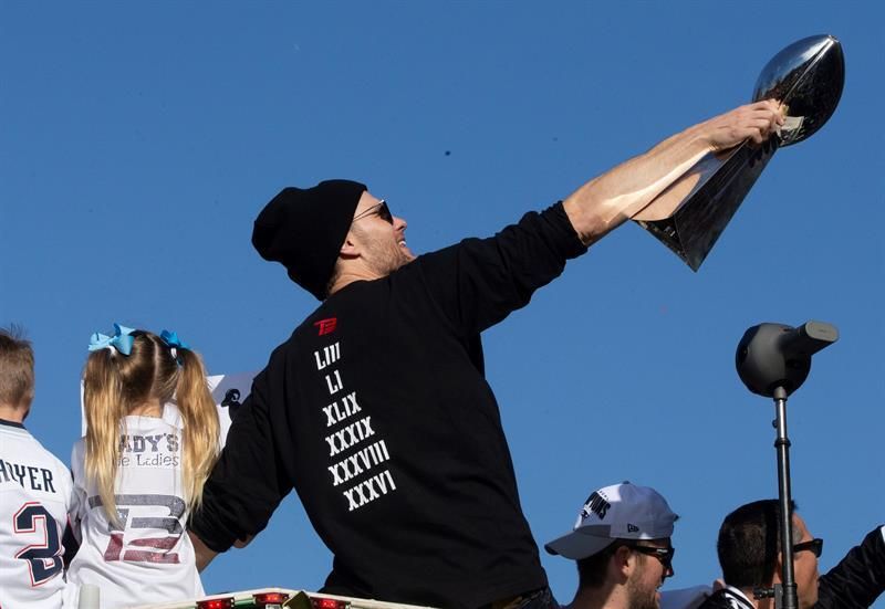 Los Patriots agigantan su leyenda en un mes de febrero que se vistió de luto