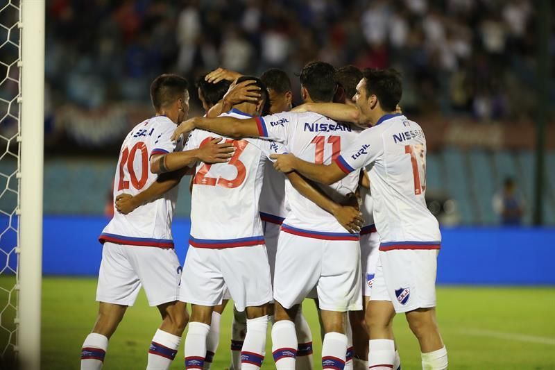 Nacional y Peñarol buscan repetir sus lejanas consagraciones en Libertadores