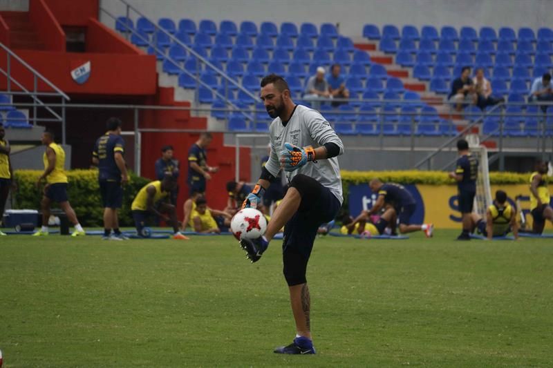 Emelec fija como prioridad la Copa Libertadores