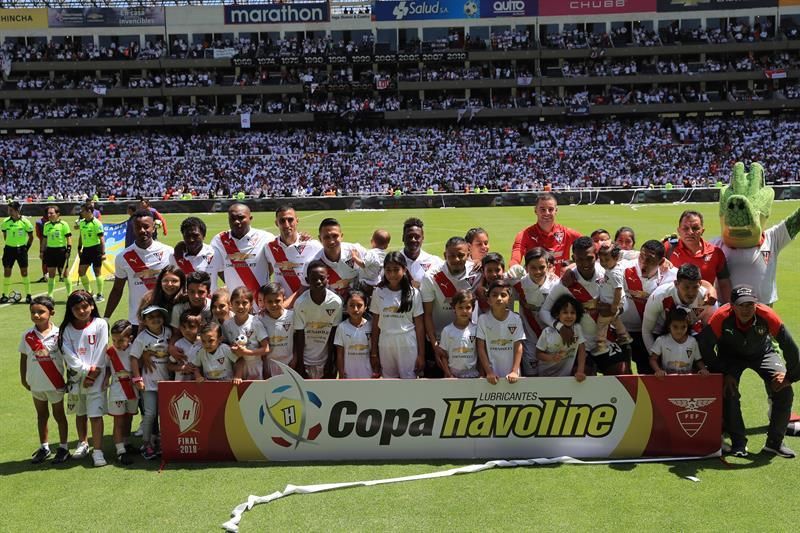 Liga-Peñarol, el enfrentamiento de campeones en gran momento futbolístico