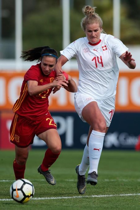 La selección española gana ante Suiza la séptima plaza de la Copa Algarve