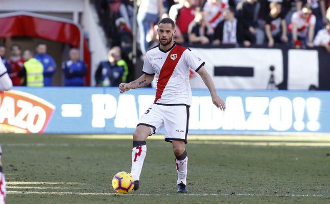 Mario Suárez califica "de locos" el partido a las 14 horas frente al Betis