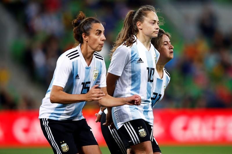 Bombonera, Monterrey, San Mamés: el mundo cree en las futbolistas