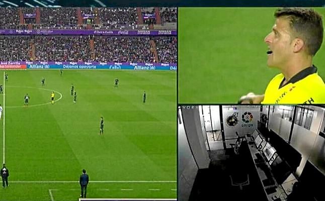 La sala del VAR 'vacía' durante el Valladolid - Real Madrid