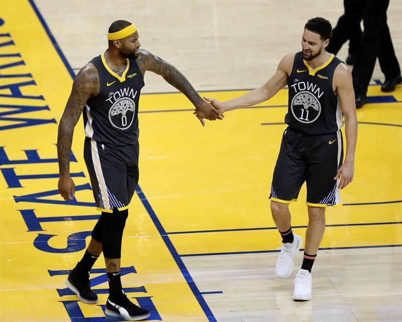104-106.Thompson y Warriors, sin Durant, vencen a Rockets en duelo de líderes