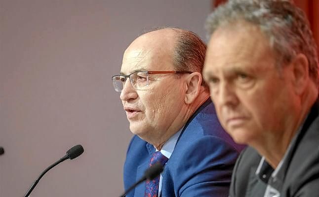 Castro: "Queremos un proyecto con Monchi y ambas partes somos optimistas"