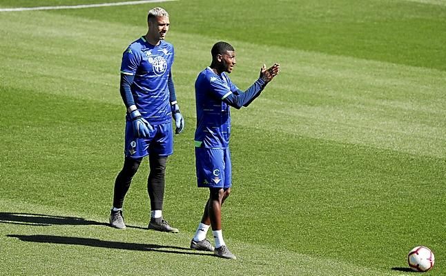 Emerson, "más adaptado", agradece a Oliveira estar en el Betis