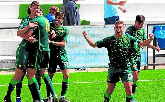 El Betis Deportivo golea y vuelve a la zona de 'play off'