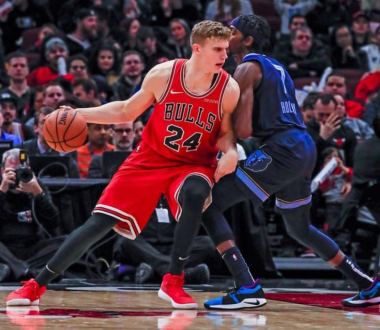 126-120: Markkanen guía con doble-doble la victoria de los Bulls
