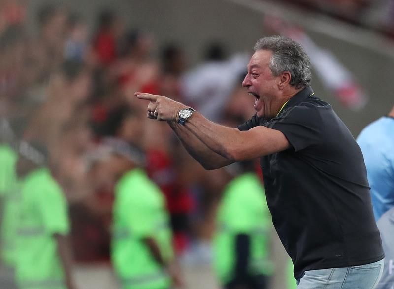 El técnico del Flamengo es hospitalizado después del clásico ante Fluminense