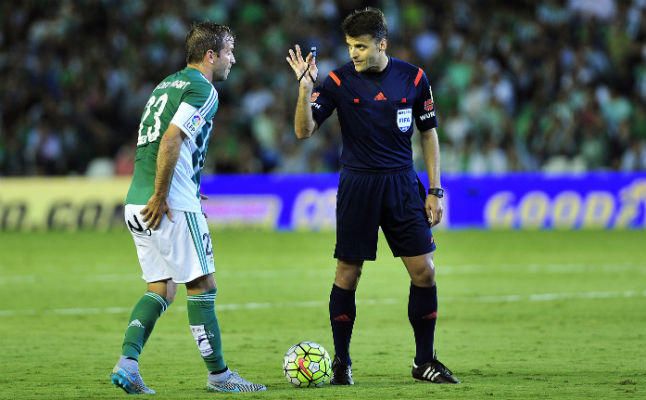 Van der Vaart: "Bale debe ser un hijo de p..."