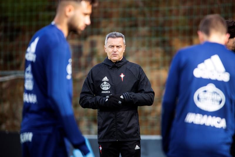 Escribá recupera a todos los internacionales con la vuelta de Araujo