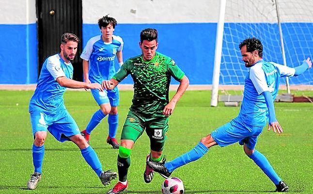 Guadalcacín 3-2 Betis Deportivo: Tropieza en lo más llano