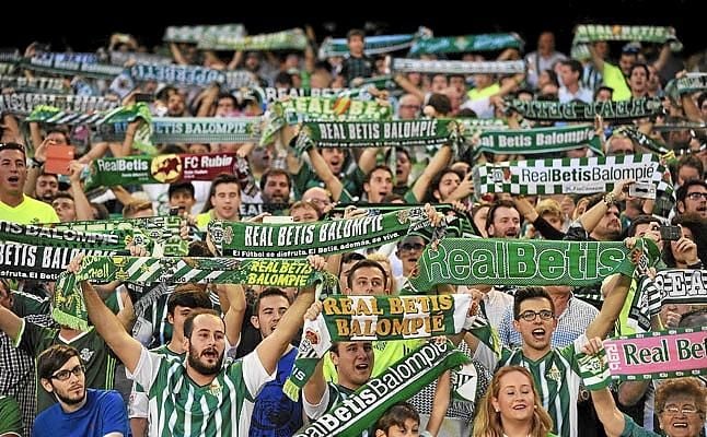 El Betis supera al Sevilla en seguidores y apoyo en las redes