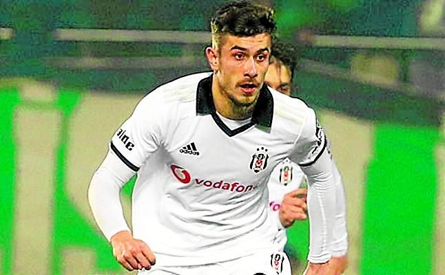 Más nombres en Turquía  relacionados con el Sevilla