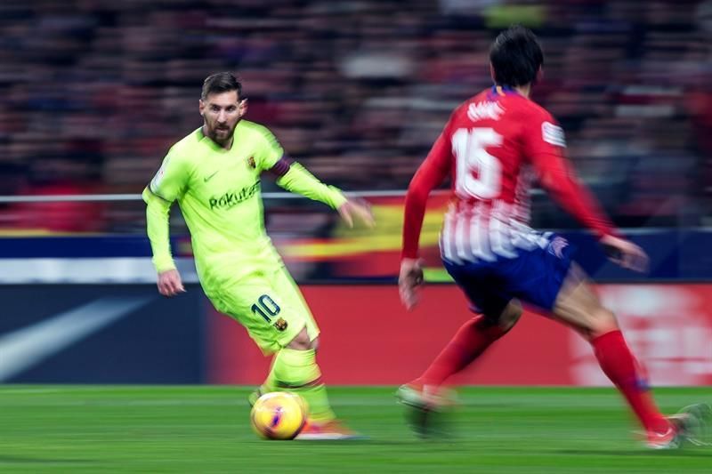 Barcelona y Atlético se enfrentan en el Camp Nou con la Liga en juego