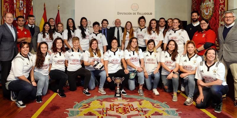 El rugby femenino diluye prejuicios y rompe estereotipos en Valladolid