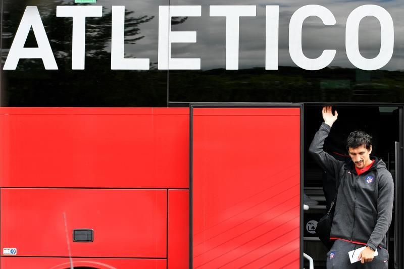 Savic no acabó de entrenar por molestias; Morata, Costa y Lemar en gimnasio