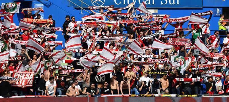 La afición del Rayo prepara un desembarco en San Mamés superior al de derbis