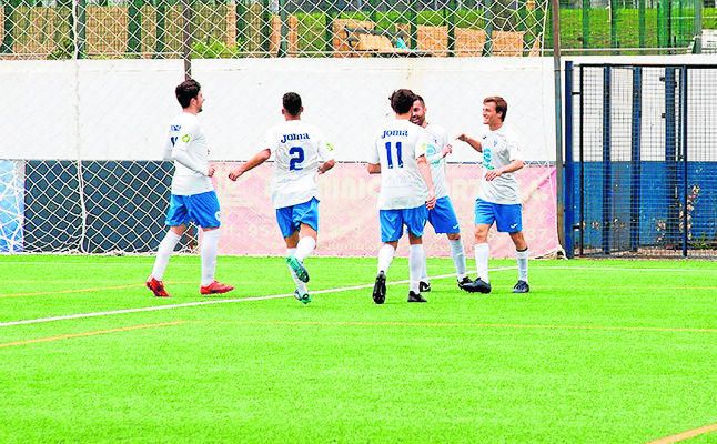 Pablo, del Castilleja, se codea con la elite