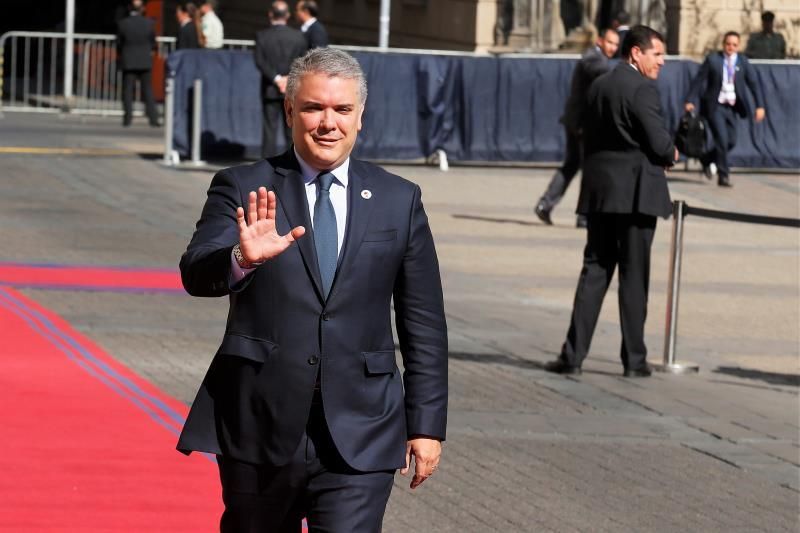 Duque anuncia campaña para lograr sede del Mundial Femenino de fútbol en 2023