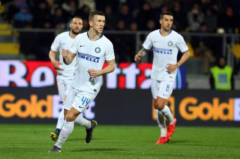 El Inter consolida su tercera plaza con un gol de Vecino y una asistencia de Icardi