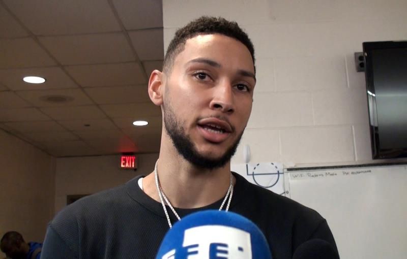 145-123: Simmons aporta triple-doble y Sixers empatan serie ante Nets