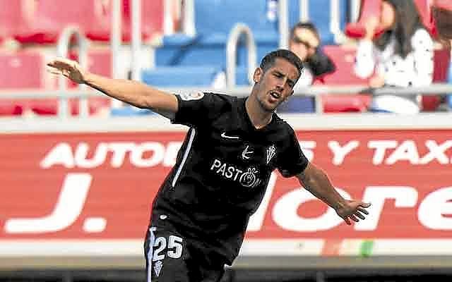 Álex Alegría, sobre su posible vuelta: "Habría que hablarlo con el Betis"