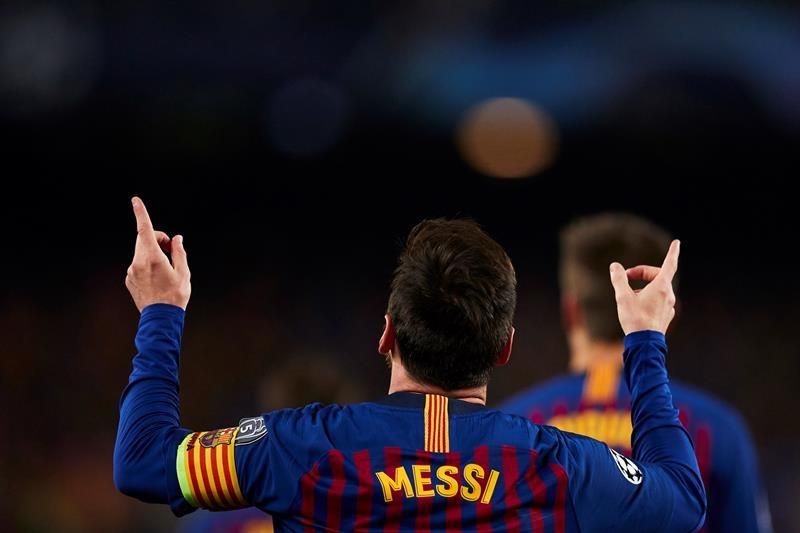 Simeone: "La crítica no es justa, Messi es extraordinario"