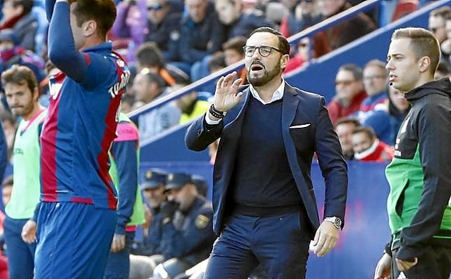 Bordalás: "Es rotundamente falso que tenga un acuerdo con el Sevilla"