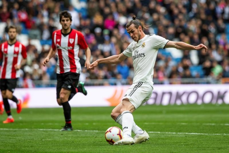 La afición del Bernabéu sentencia a Bale y vibra con Brahim