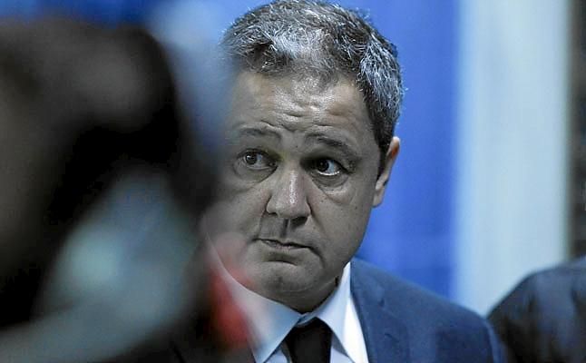 Tino Fernández renuncia en el peor momento futbolístico del Dépor