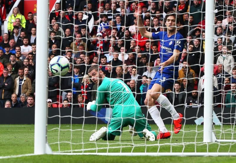El Chelsea sobrevive en Old Trafford gracias a un error de De Gea