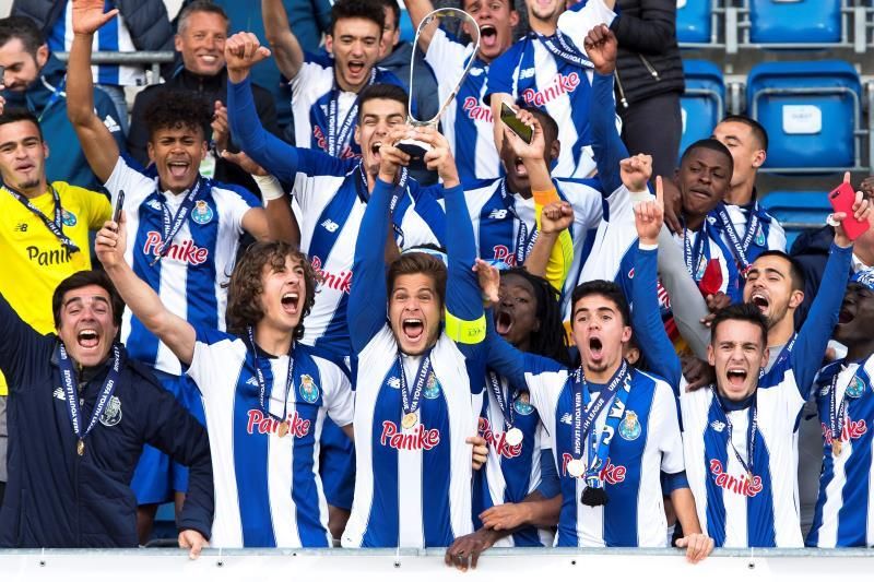 3-1. El Oporto se corona ante el Chelsea como el primer portugués campeón