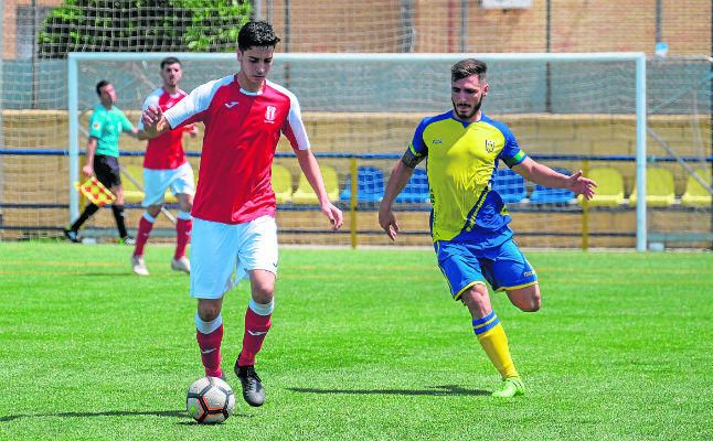 El Paradas sale de la zona roja