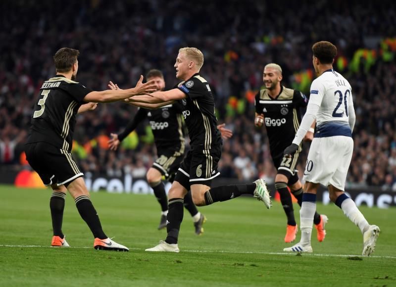 0-1: El Ajax desconecta al Tottenham