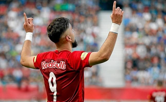 En el Red Bull también se quitan el sombrero con Dabbur