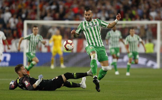 A Jesé le sale una 'novia'