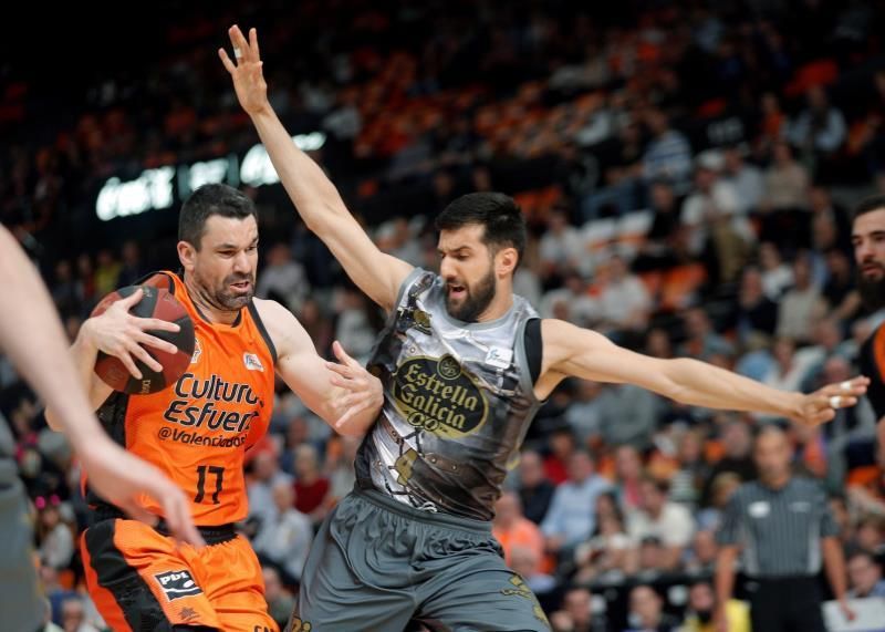 83-82. El Valencia sobrevive a lesiones, despistes e insistencia del Breogán