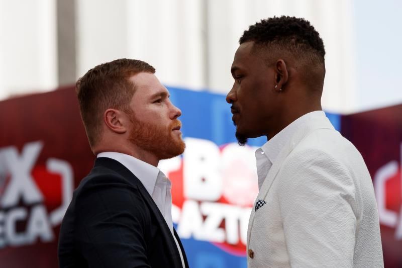 "Canelo" y Jacobs superan la ceremonia del pesaje con un amago de agresión